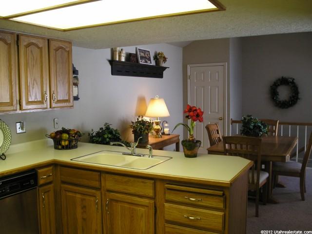 6941 S 825 E, Midvale, UT 84047 — photo 3