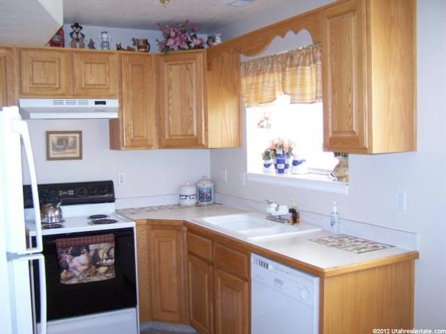 240 N Orchard Ln, Santaquin, UT 84655 — photo 2