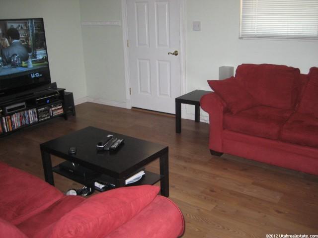 739 E Geranium St, Sandy, UT 84094 — photo 3