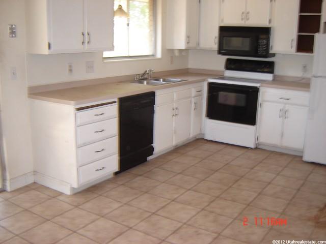 875 E Chambers St, Ogden, UT 84403 — photo 6