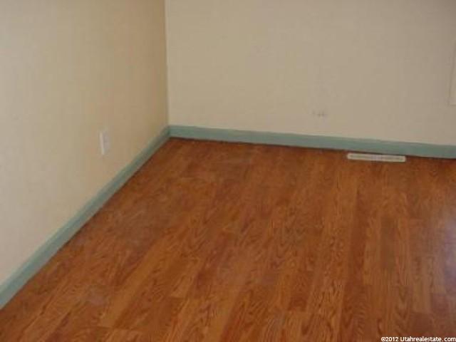 392 S 100 W, Tooele, UT 84074 — photo 4