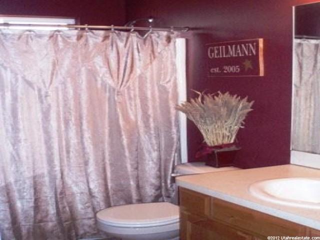 1065 N 275 E, Harrisville, UT 84404 — photo 6