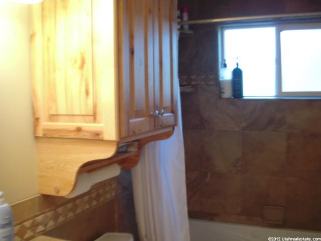 5055 S 2325 W, Roy, UT 84067 — photo 8