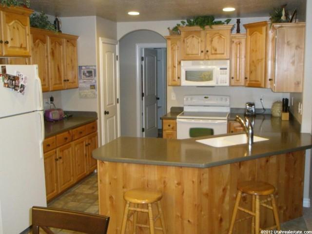 2537 Elm Grove Dr, Perry, UT 84302 — photo 4
