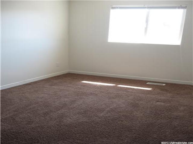 376 W 2000 N, Harrisville, UT 84404 — photo 6