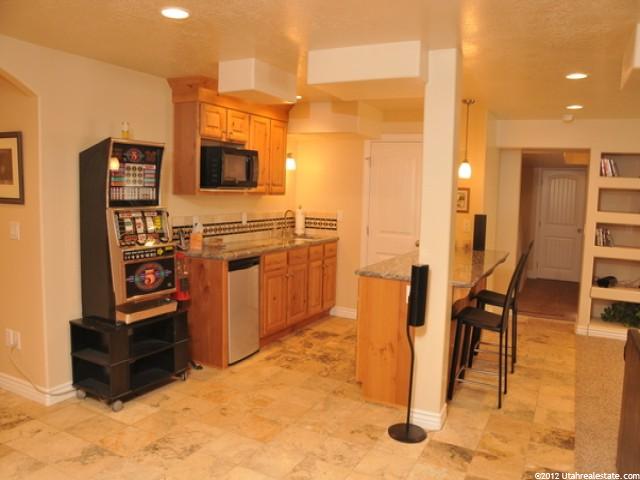 532 E Lorimer Dr, Sandy, UT 84070 — photo 11