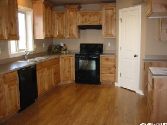 256 W 350 S, Hyde Park, UT 84318 — photo 2