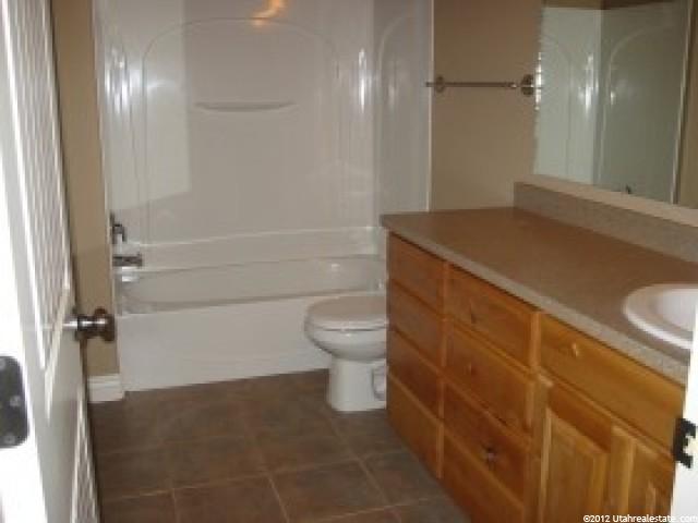 256 W 350 S, Hyde Park, UT 84318 — photo 9