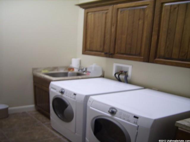 2247 Stonebridge Dr, St. George, UT 84770 — photo 5