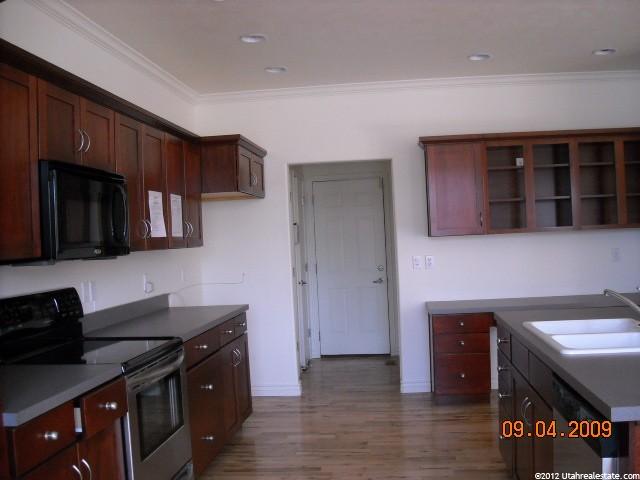 448 Hawthorne Dr, Providence, UT 84332 — photo 2