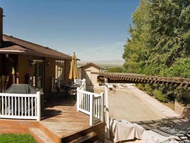 593 E 650 N, Centerville, UT 84014 — photo 12