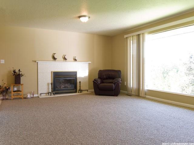 4215 Edgehill Dr, Ogden, UT 84403 — photo 3