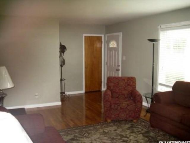 341 E Montgomery Dr, Sandy, UT 84070 — photo 3