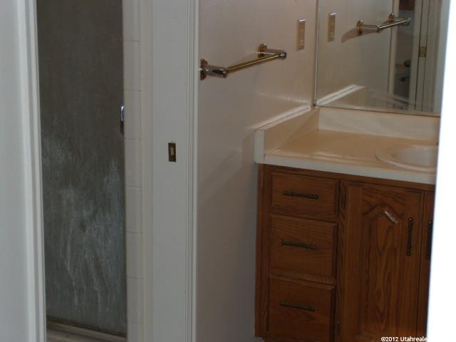 381 W 1500 N, Centerville, UT 84014 — photo 5