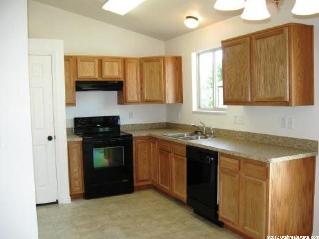 208 9th St, Ogden, UT 84404 — photo 3