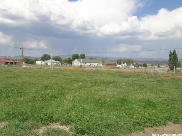 185 E 100 S, Loa, UT 84747 — photo 2