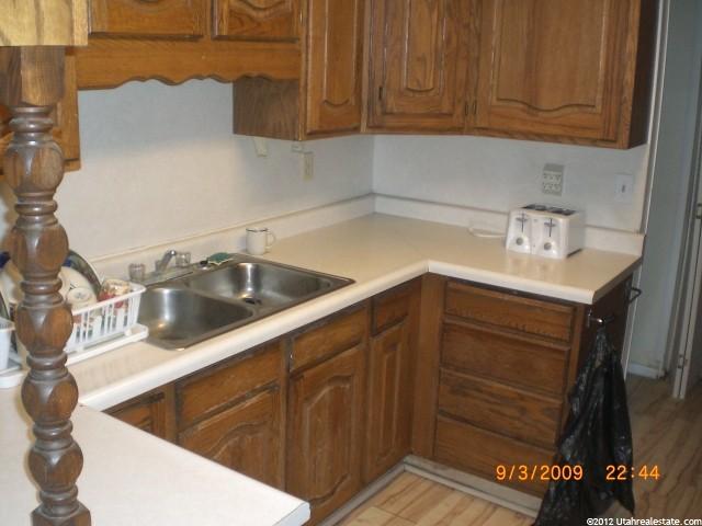 336 E Main St, Grantsville, UT 84029 — photo 2
