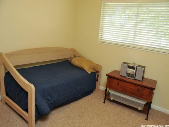 9861 Amber Ln, Sandy, UT 84094 — photo 7