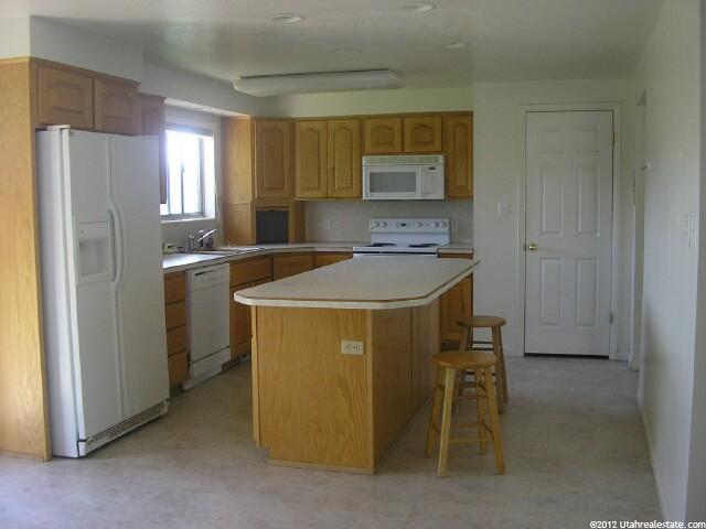 249 E 5100 S, Washington Terrace, UT 84405 — photo 2