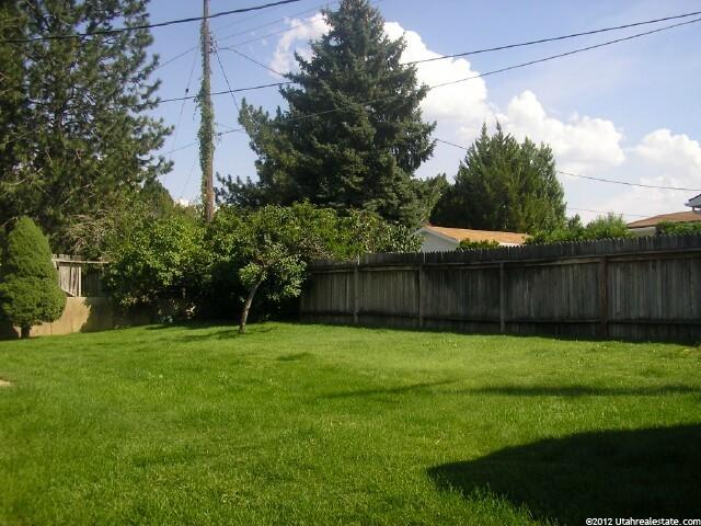 249 E 5100 S, Washington Terrace, UT 84405 — photo 11