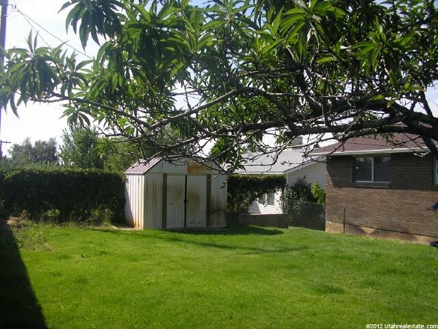 249 E 5100 S, Washington Terrace, UT 84405 — photo 12