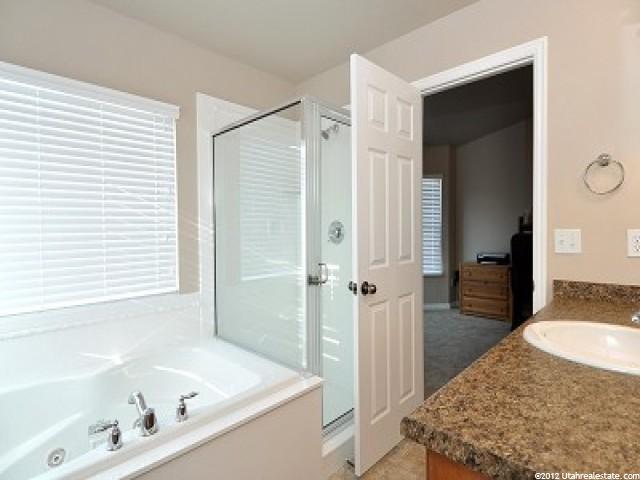 5679 S 3150 W, Roy, UT 84067 — photo 5