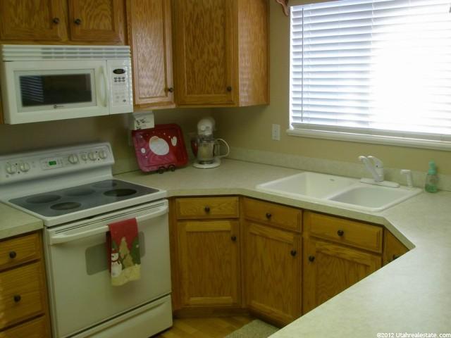 2627 S Cherry Dr E, Perry, UT 84302 — photo 9