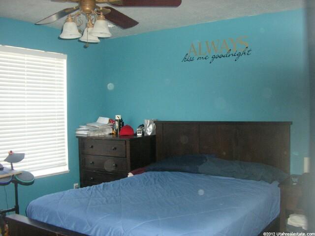 1999 N 1615 W, Clinton, UT 84015 — photo 8