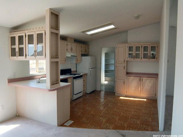 611 N Aria Blvd, Wendover, UT 84083 — photo 3