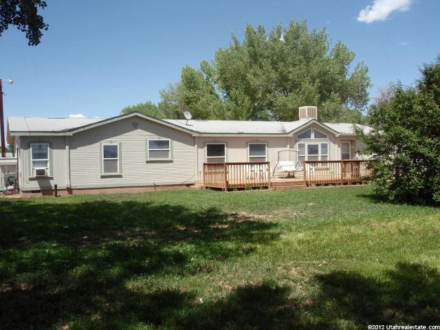 260 E 800 S, Roosevelt, UT 84066 — photo 2