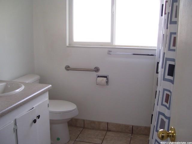 825 E 42nd St S, South Ogden, UT 84403 — photo 8