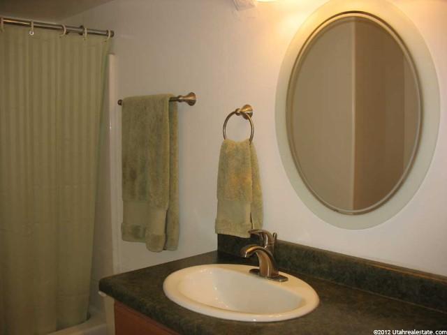 1445 S 200 E, Farmington, UT 84025 — photo 8