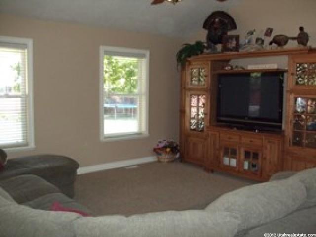 562 N 800 E, Nephi, UT 84648 — photo 4