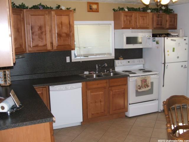 213 S 500 E, Logan, UT 84321 — photo 3