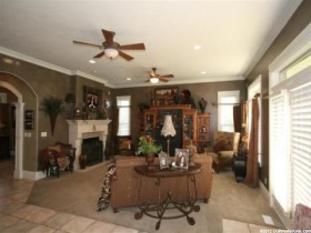 5433 Skyline Dr, Ogden, UT 84403 — photo 7