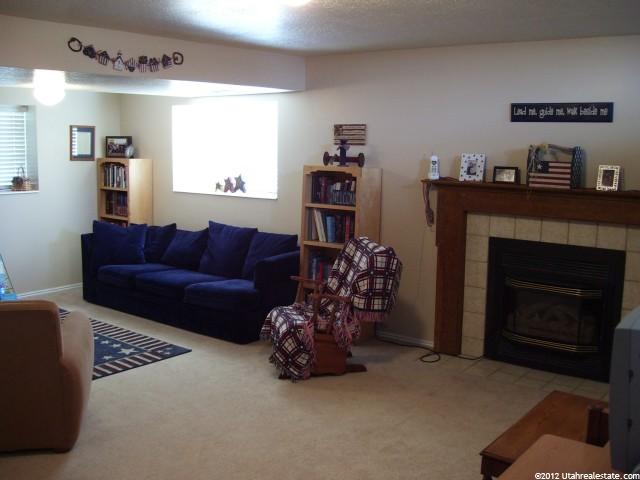 2388 N 2125 E, Layton, UT 84040 — photo 9