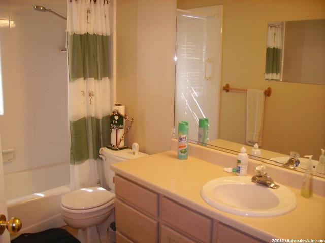 3967 S 2675 W, Roy, UT 84067 — photo 6