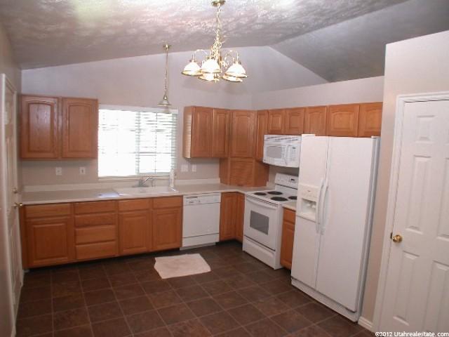 345 E 1100 N, Harrisville, UT 84404 — photo 2