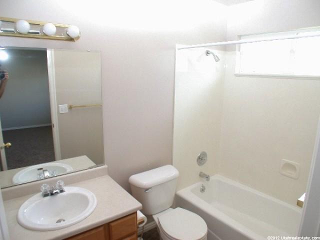 345 E 1100 N, Harrisville, UT 84404 — photo 8