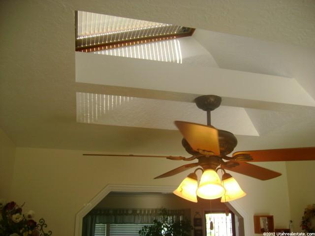 1407 S 700 E, Kaysville, UT 84037 — photo 3