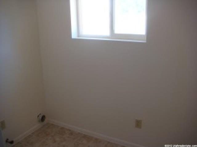 320 E 4475 S, Washington Terrace, UT 84405 — photo 4