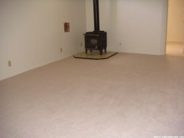 320 E 4475 S, Washington Terrace, UT 84405 — photo 5