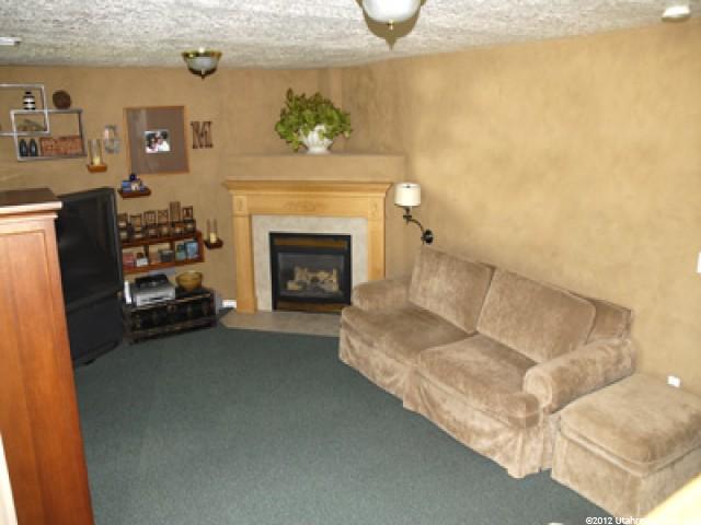 101 E 2400 S, Clearfield, UT 84015 — photo 6