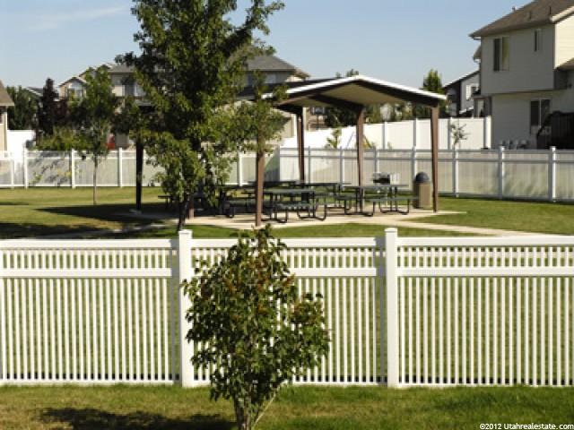 101 E 2400 S, Clearfield, UT 84015 — photo 10