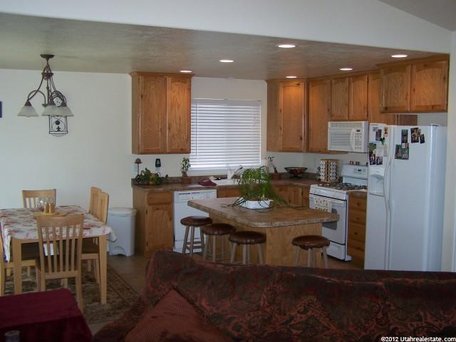 1942 W 4400 S, Roy, UT 84067 — photo 2