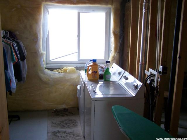 1942 W 4400 S, Roy, UT 84067 — photo 6