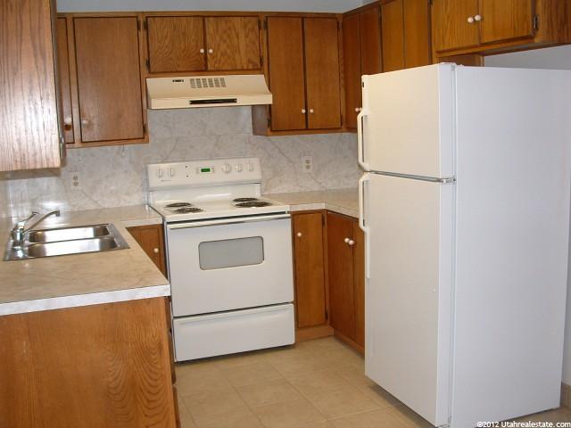 305 S 100 E, Tremonton, UT 84337 — photo 4