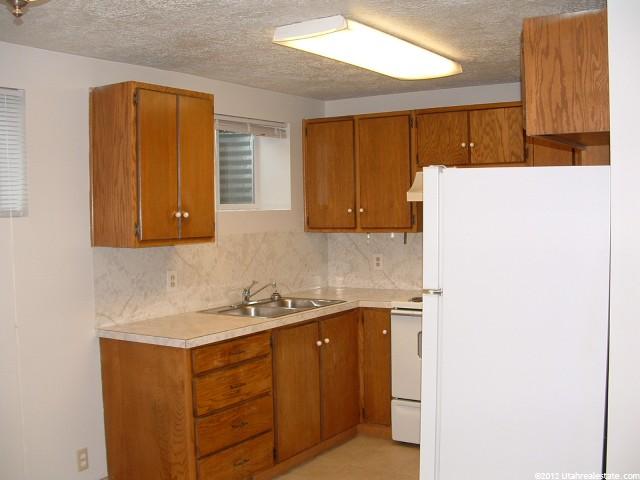 305 S 100 E, Tremonton, UT 84337 — photo 5