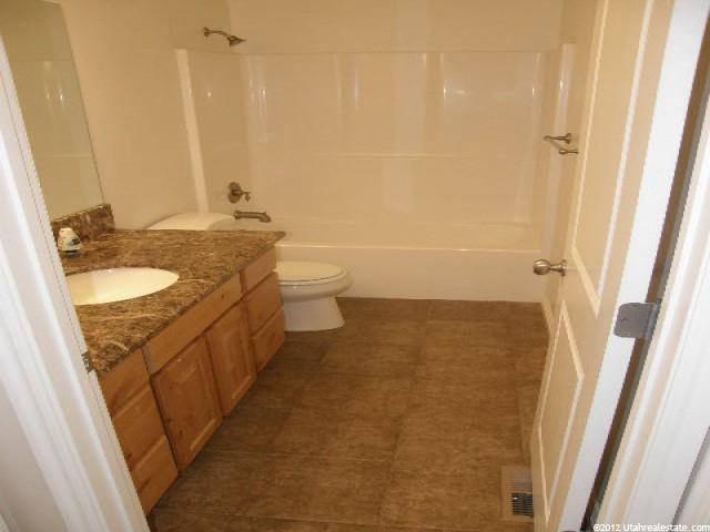 1272 S Cedar Pass Dr, Santaquin, UT 84655 — photo 2