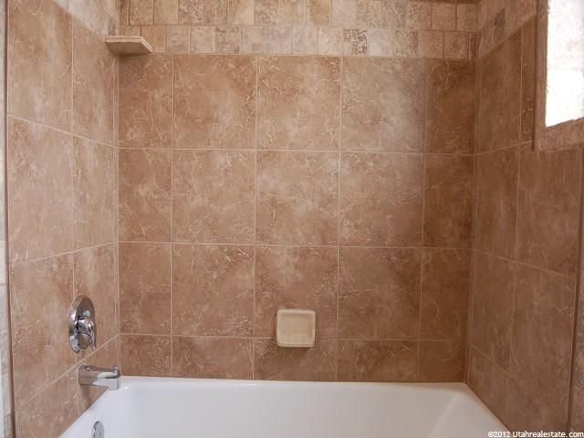 4 Arnold Dr, Layton, UT 84041 — photo 8